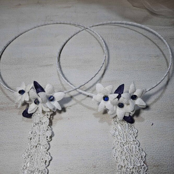 Στέφανα Γάμου με Μεταξωτά Λευκά Ανθάκια και Κρύσταλλα σε Μπλε Απόχρωση