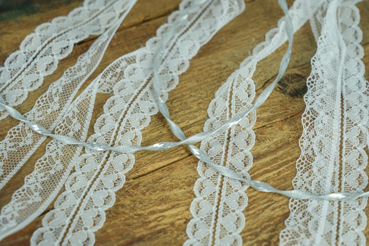 Χειροποίητα Στέφανα Γάμου με Δαντελένιο Δέσιμο 3 Χειροποίητα Στέφανα Γάμου με Δαντελένιο Δέσιμο - Image 3