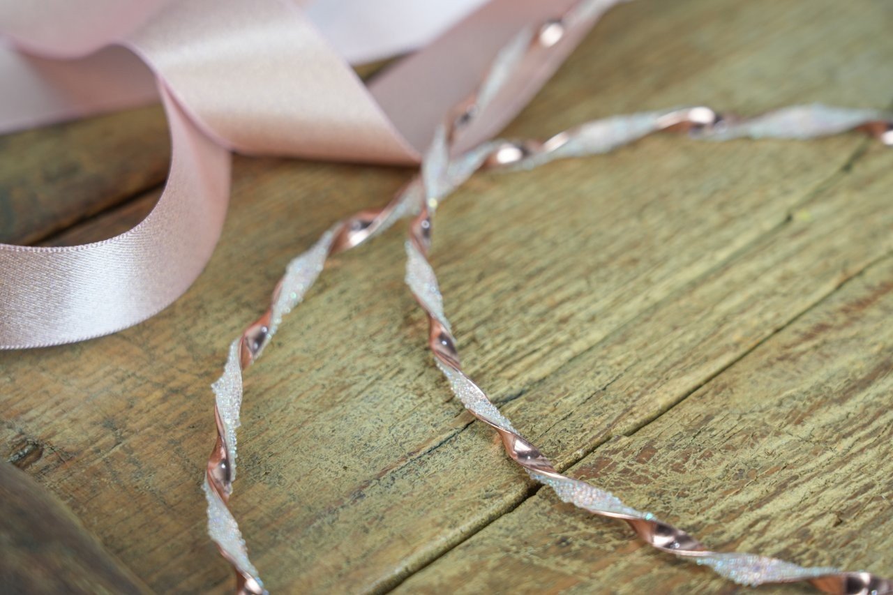 Στέφανα Γάμου Ροζ Χρυσό με Σατέν Κορδέλα και Δαντέλα 2 Στέφανα Γάμου Ροζ Χρυσό με Σατέν Κορδέλα και Δαντέλα - Image 2