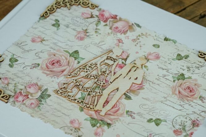 Βιβλίο Ευχών Γάμου με Νύφη & Γαμπρό, Ροζ Τριαντάφυλλα & Δαντέλα 5 madeve stefana gamou vivlia efchon 120