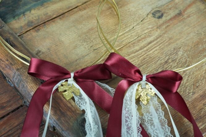 Στέφανα Γάμου με Χρυσό Φύλλο Αμπελιού & Δαντέλα