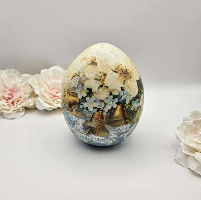 Διακοσμητικό Πασχαλινό Αυγό Πορσελάνης με Λουλούδια & Καμπανάκια