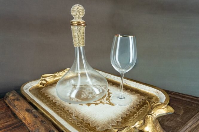 Εκλεπτυσμένο Σετ Γάμου – Καράφα, Ποτήρι και Δίσκος