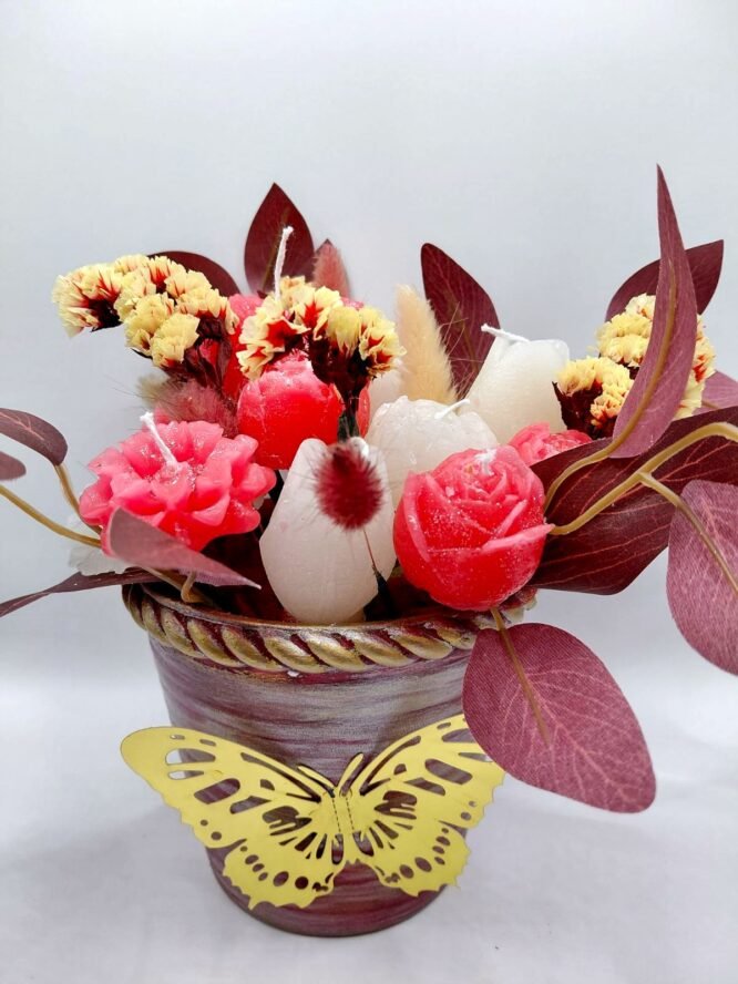 Red Romance – Σύνθεση με Κερένια Λουλούδια & Αποξηραμένα