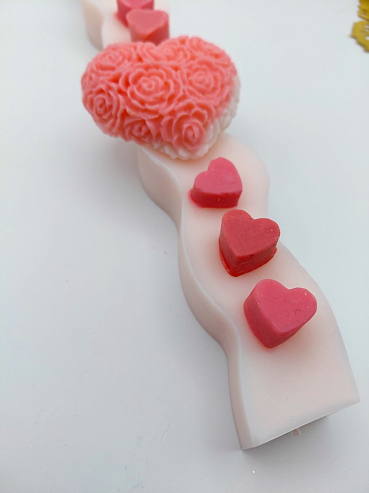 Sweet Love – Πασχαλινή Λαμπάδα με Καρδιές 2 Sweet Love – Πασχαλινή Λαμπάδα με Καρδιές - Image 2