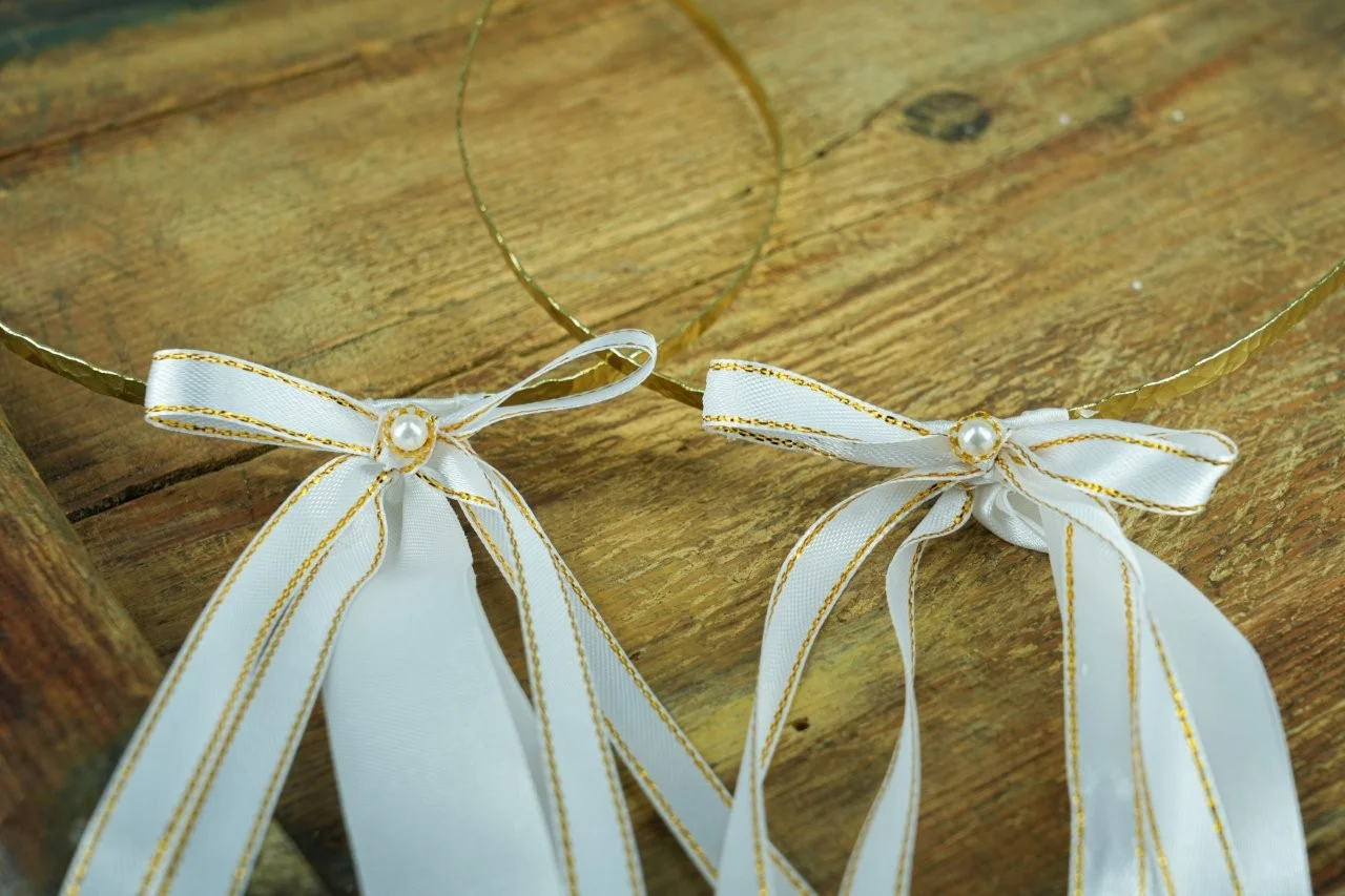 Golden Sparkle – Σφυρήλατα Στέφανα Γάμου με Κρύσταλλα 3 Golden Sparkle – Σφυρήλατα Στέφανα Γάμου με Κρύσταλλα - Image 3